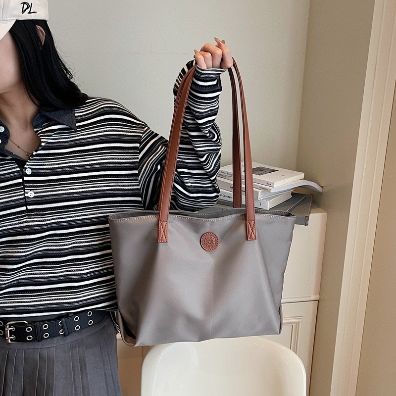Túi xách nữ Túi Tote dung tích lớn có dây kéo và nhiều túi Túi đeo vai Nylon chống thấm nước nhẹ
