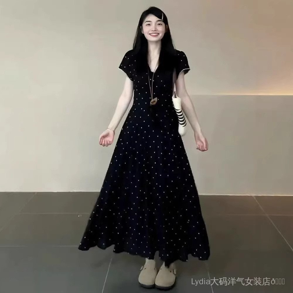 <![Giảm giá 10%] Đầm rộng hẹp cổ chữ V chấm bi phong cách phương Tây, phù hợp plus size, giúp body hình quả lê nhìn gọn gàng hơn