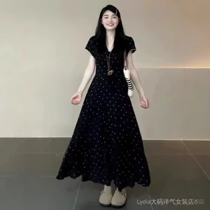<![Giảm giá 10%] Đầm rộng hẹp cổ chữ V chấm bi phong cách phương Tây, phù hợp plus size, giúp body hình quả lê nhìn gọn gàng hơn