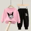 Bộ áo Hoodie và quần chạy bộ nhẹ Kuromi Kids Thiết kế hoạt hình Trang phục thường ngày cho bé gái đi học