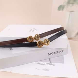 Đầm nữ retro với dây da thật và khóa trang trí mỏng - Size 90cm
