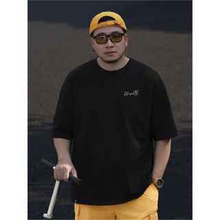Áo thun cổ tròn Unisex KERWATS phong cách Hàn Quốc với họa tiết hoa và in chữ
