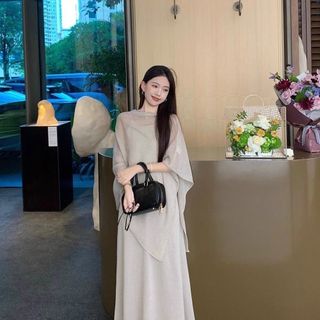 [Pre-Order]-Bộ trang phục mới 2026 mang phong cách thư thái và thoải mái, gồm áo choàng chống nắng dáng DÀI