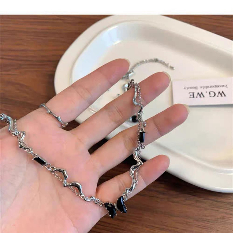 Phụ kiện thời trang mới cho phái nữ - Dây chuyền mặt bướm tinh tế, ngọt ngào, không phai màu