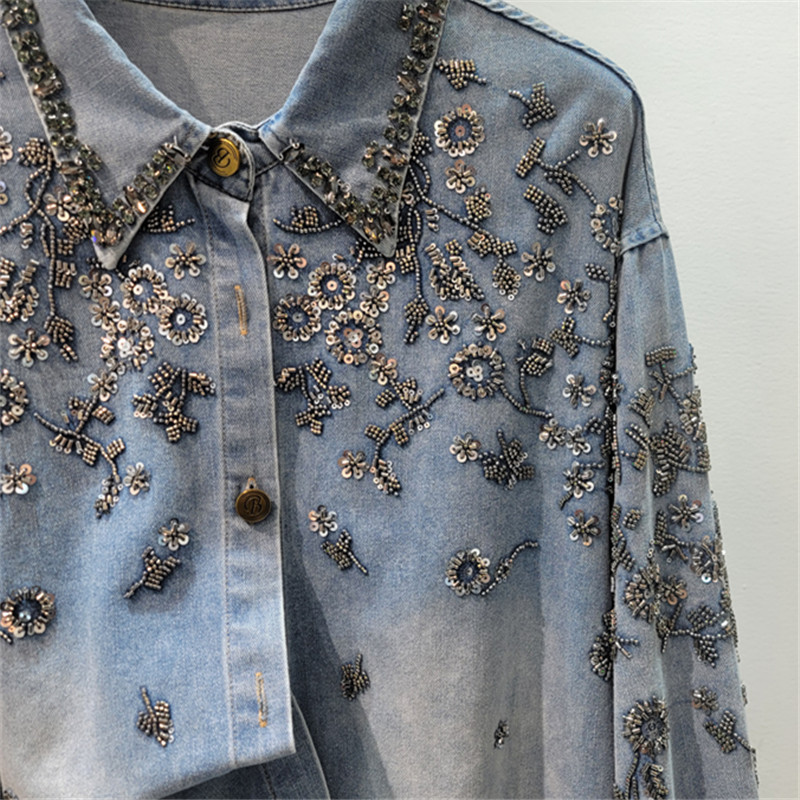 Mùa Xuân 2026 - Áo Sơ Mi Denim Đính Hạt Kim Cương Rời