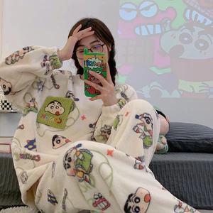Bộ Đồ Ngủ Nữ Thu Đông Flannel Hoạt Hình Thêu Chui Đầu San Hô Lông Cừu Plus Lông Cừu Dày Ấm Áp Phong Cách Truyện Tranh Homewear Bộ