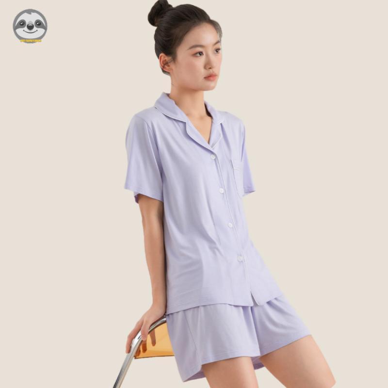 Bộ đồ ngủ phong cách Nhật Bản và Muji, chất liệu modal mềm mại, có size dành cho cả nam và nữ, phù hợp làm quà tặng cặp đôi.