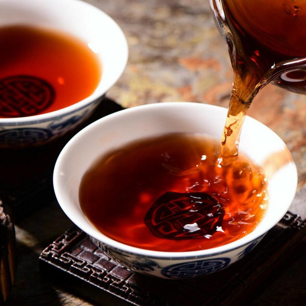 Bánh Trà Phổ Nhĩ Chín Lão Ban Chương Vân Nam (Bánh 357 Gram, Năm 1985)