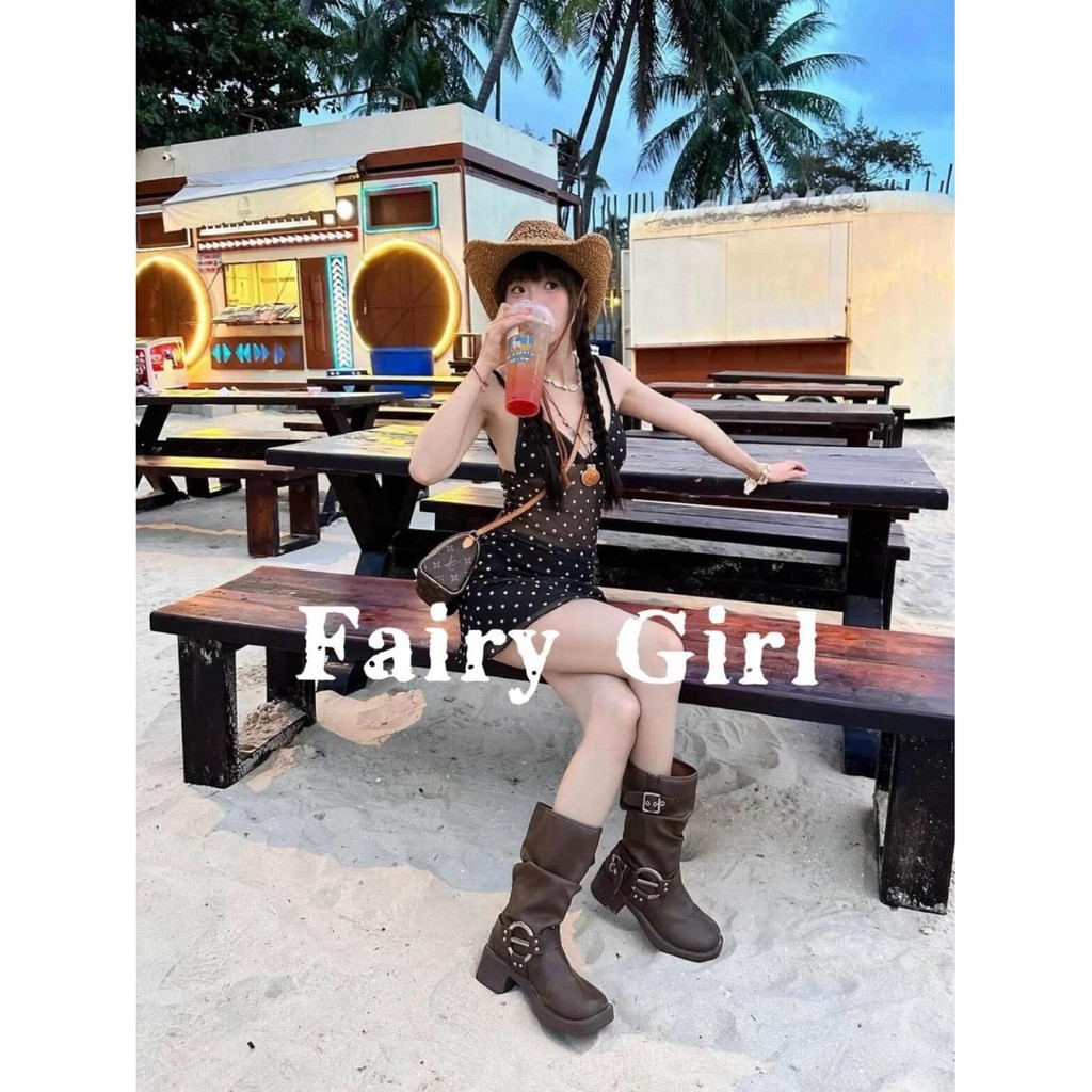 Đồ bơi chia chấm bi in hình kỳ nghỉ phong cách Bikini