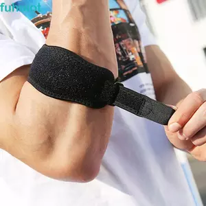 Băng bảo vệ khuỷu tay có thể điều chỉnh, phù hợp cho golfer với miếng đệm giảm shock, cũng bảo vệ cổ tay và đầu gối.