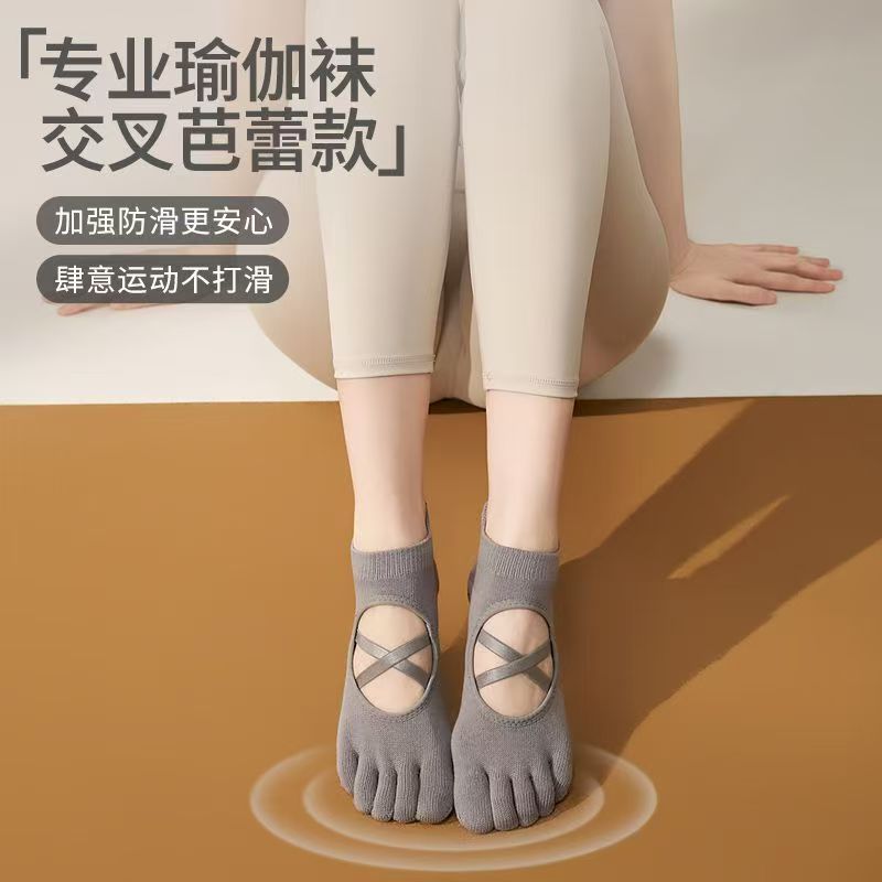 Tất pilates chống trượt dành cho tập yoga, múa ballet và thể dục. Phù hợp huấn luyện tại nhà.