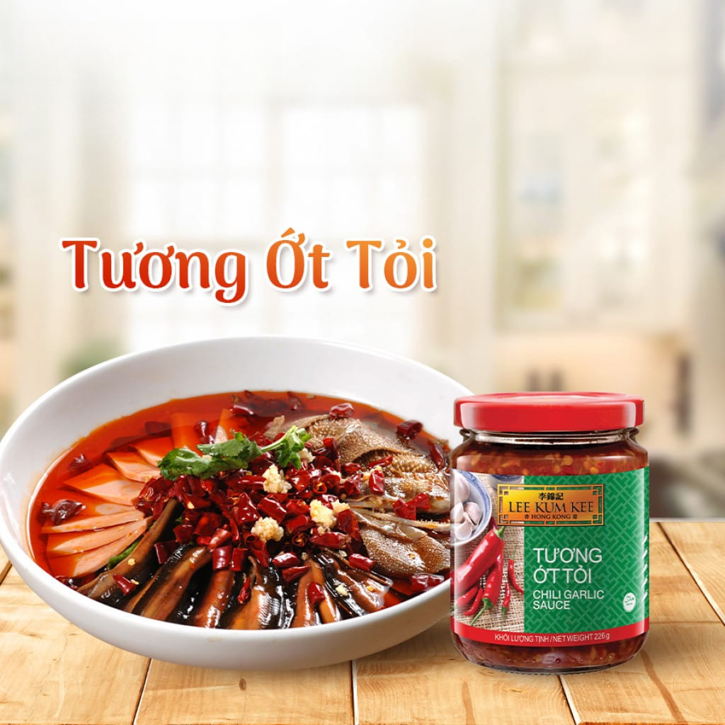 Tương Ớt Tỏi Lee Kum Kee Chili Garlic Sauce 226g, Gia Vị Nấu Ăn Chuẩn Nhà Hàng