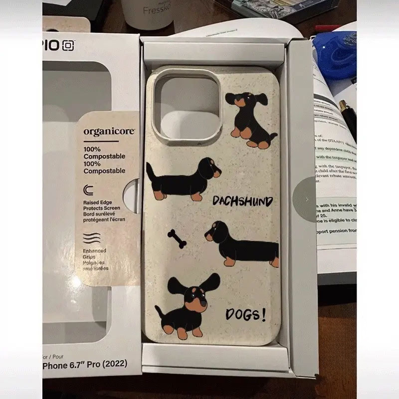 Ốp Chó Dachshund Hoạt Hình Phân Hủy Cho iPhone 11-17
