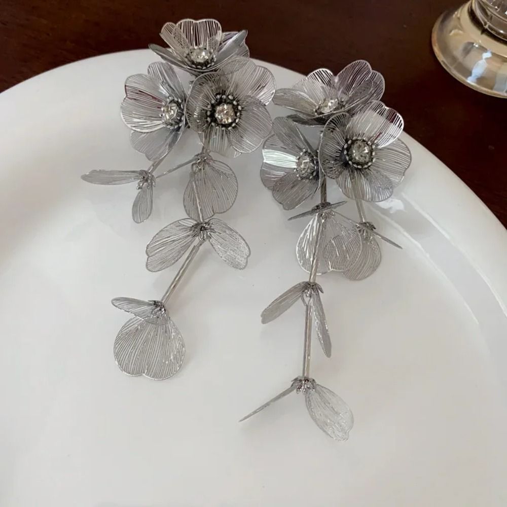 Bông tai cổ điển FANSIN, Bông tai rỗng màu vàng hoa, Thiết kế dài phóng đại Bông tai hoa hồng Boho Phụ kiện cá tính