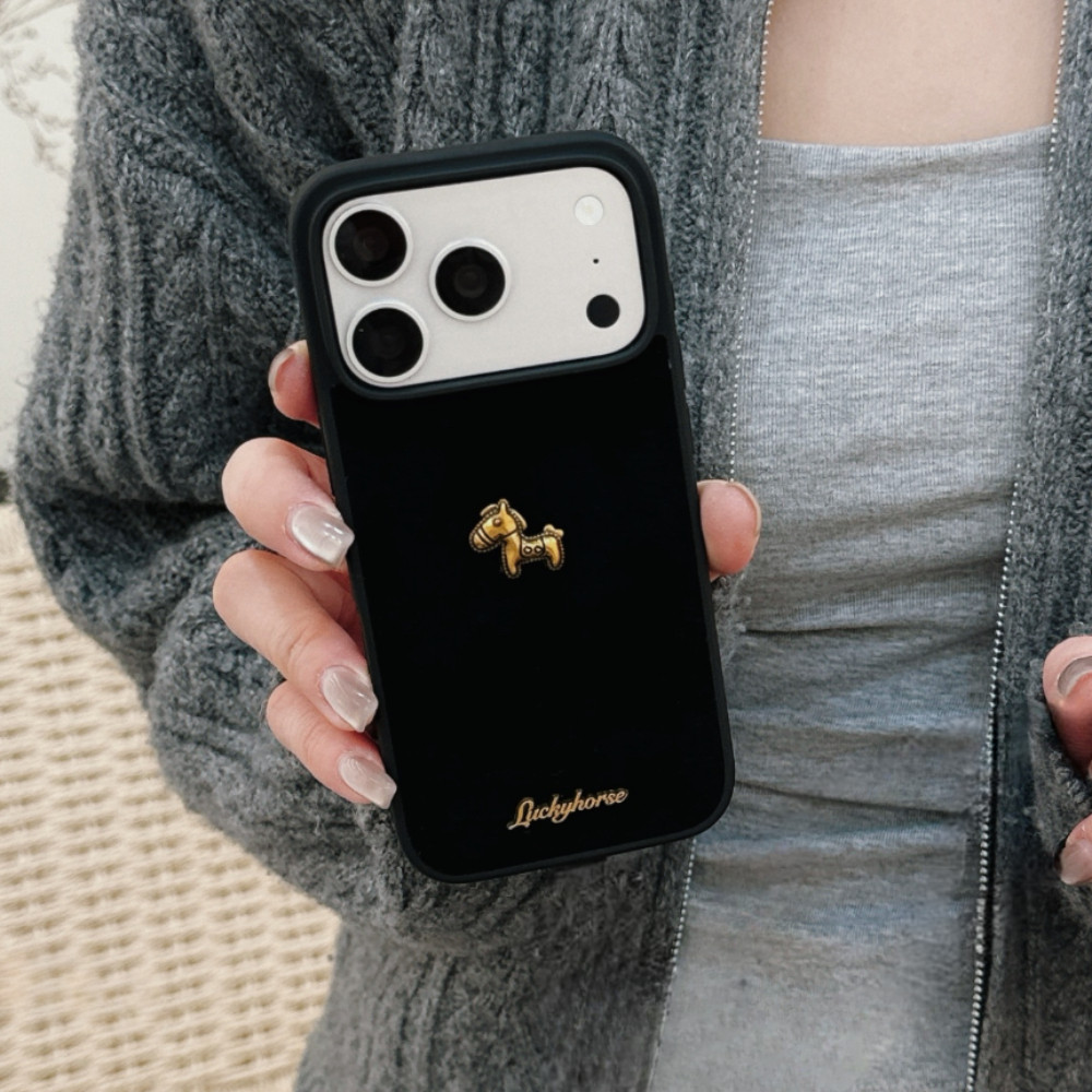 Ốp Điện Thoại Trang Trí Ngựa Cho iPhone 17 16 15 14 13 Pro Max Fuzz Chống Rơi Nút Bảo Vệ Vỏ Thời Trang