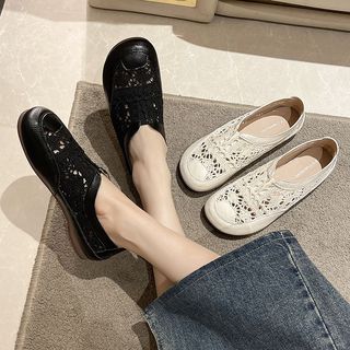 Mùa Hè Phong Cách Mới Dép Mori Nữ Văn Học Baotou Giày Trắng Retro Đế Mềm Thoáng Khí Giày Nữ Lưới Xô Giày