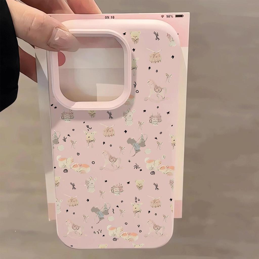 Kẹo dẻo Cub cho trường hợp iPhone 16promax15pro 13 đơn giản 14 cá tính 11 lỗ lớn mới