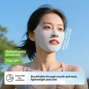 Mặt nạ thể thao và kem chống nắng ngoài trời