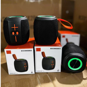 𝐓𝐞𝐜𝐡 𝐒𝐭𝐨𝐫𝐞 LOA BLUETOOTH S883 BASS MẠNH LOA NGHE NHẠC MINI KHÔNG DÂY CÓ ĐÈN LED RGB – PIN TRÂU 6H – LOA CẦM TAY GIÁ RẺ