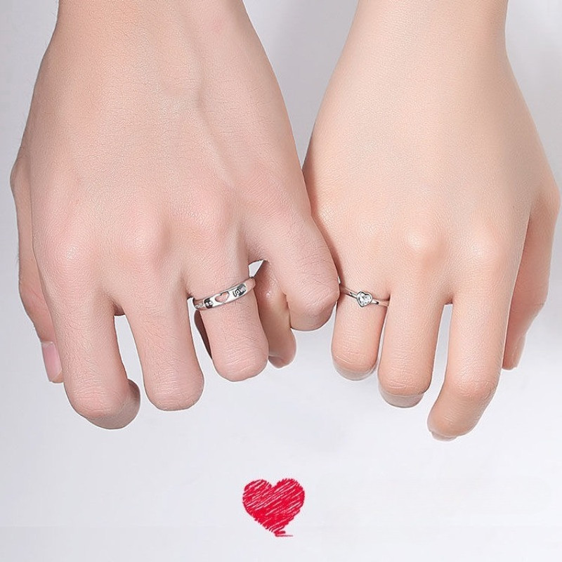 Nhẫn cặp đôi kim cương hình trái tim, thiết kế rỗng tinh tế - quà tặng hoàn hảo cho ngày lễ tình nhân
