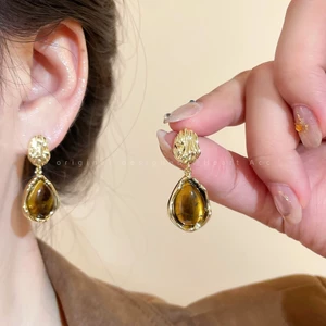 Đôi bông tai kim loại zircon phong cách Hàn Quốc, thời trang thanh lịch