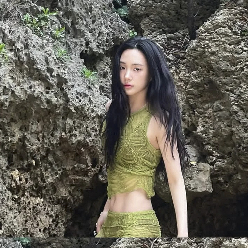 Ren Xanh Một-Piece Swimsuit Phù Hợp Cho Kỳ Nghỉ Biển