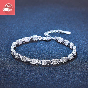 Vòng tay nữ thiết kế bốn leaf clover bằng bạc, vẻ đẹp ngọt ngào