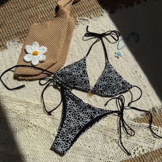 Đồ bơi nữ màu trơn Dây buộc hoa hai mảnh Bikini Đồ bơi