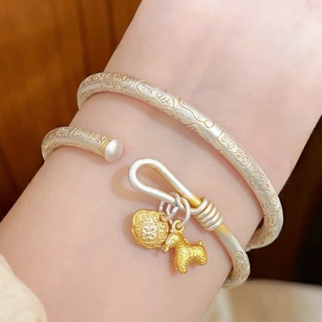 Khóa an toàn hình đồng xu ngựa nữ phong cách Trung Quốc chữ vàng tốt lành, chất liệu bạc plated