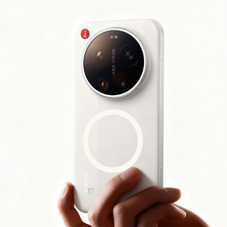 Thích hợp cho Xiaomi 17ultra leica Phiên bản Vỏ điện thoại có thể cài đặt Tay cầm Bộ chụp ảnh leica Nhãn đỏ Đào Vỏ bảo vệ 17u Nhãn mờ từ tính siêu mỏng trong suốt Nhãn rò rỉ uitra Vỏ bảo vệ