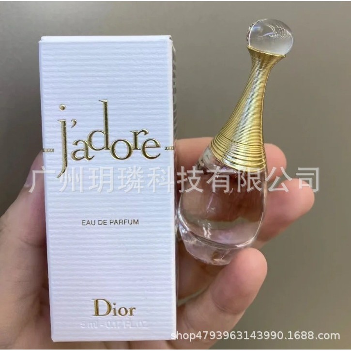 Phiên bản Q True Sweetheart Black Ebony Dragon Tea I Encounter Light 10ml26.1.22
