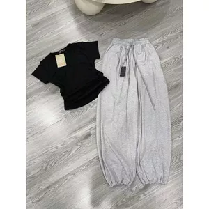 Set quần ống rộng da cá dài thêu ngựa xtiêu + kết hợp áo thun croptop bozip co giãn -quanao94