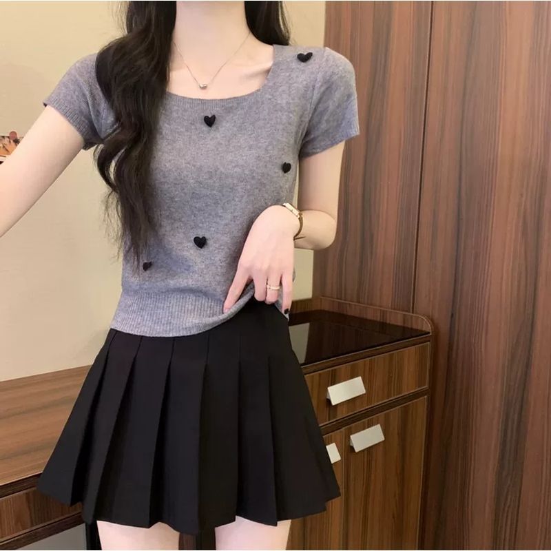 Áo hoodie cổ tròn thu đông, dáng rộng, chất liệu nhung - Phong cách thời trang giản dị