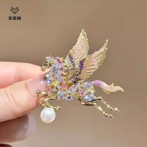 Trâm cài ngựa cánh pha lê sang trọng, phụ kiện thời trang dành cho nữ