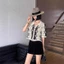 Áo sơ mi nữ thêu hoa và móc ren tay ngắn, thiết kếcrop trendy