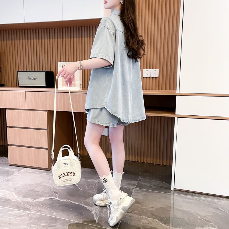 Bộ hai món áo sơ mi và quần short denim rộng rãi, phong cách mới, thời trang mùa xuân hè, dành cho nữ