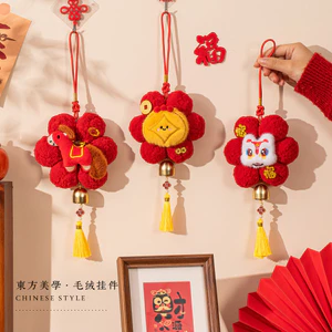 Dây Treo Trang Trí Hình Ngựa Con Bằng Nhung Cao Cấp - Decor Cửa Ra Vào, Phòng Khách Mang Lại May Mắn & Tài Lộc Năm Mới