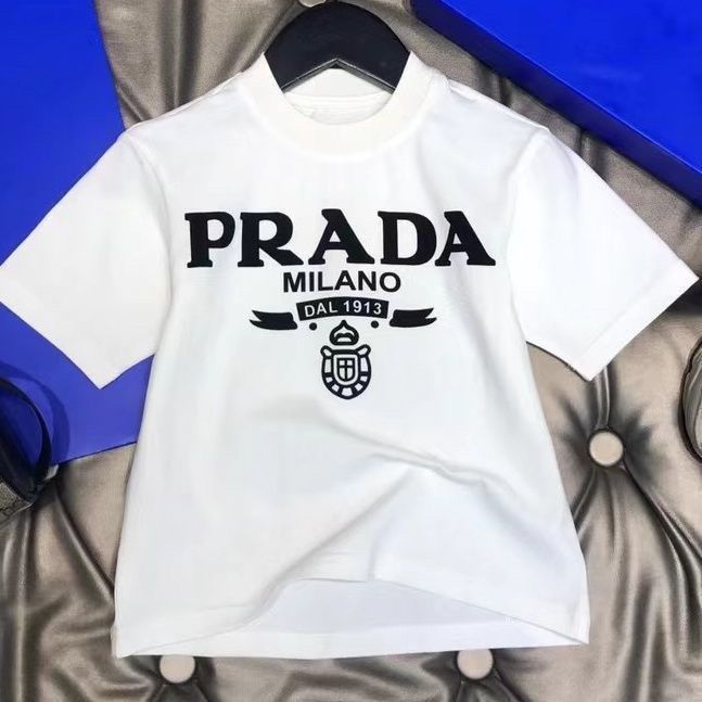 Mùa Hè Phong Cách Mới Thời Trang In Chữ Ngắn Tay Quần Short Hai Mảnh Phù Hợp Với Nam Nữ Vừa Lớn Trẻ Em Bé Cotton Phù Hợp Với Hợp Thời Trang
