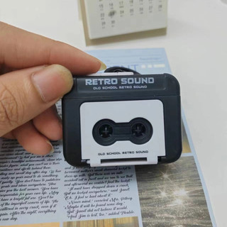 Retro Cassette Tape Recorder Loa Bluetooth Di Động Không Dây Loa Siêu Trầm Mini Đồ Chơi Giáo Dục Cho Trẻ Em Học Tập GSXA