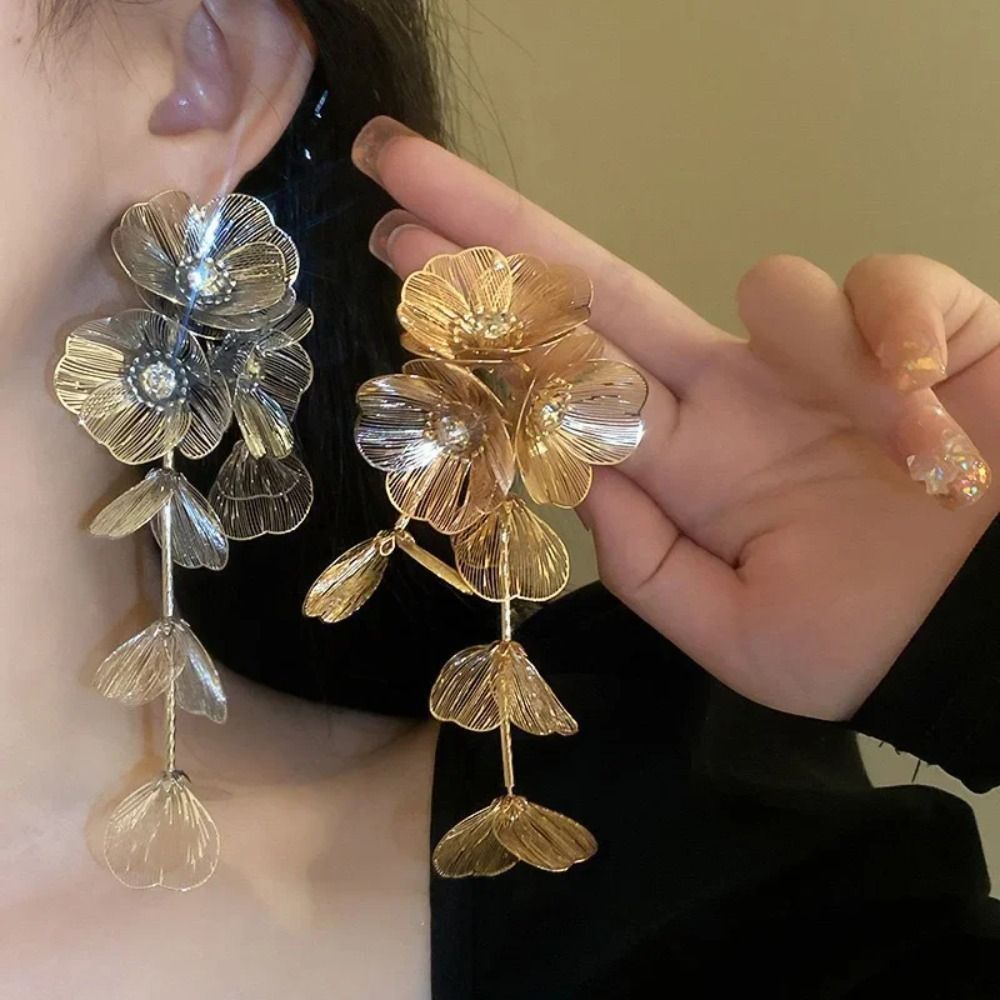 Bông tai cổ điển FANSIN, Bông tai rỗng màu vàng hoa, Thiết kế dài phóng đại Bông tai hoa hồng Boho Phụ kiện cá tính