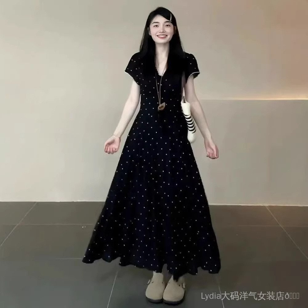 <![Giảm giá 10%] Đầm rộng hẹp cổ chữ V chấm bi phong cách phương Tây, phù hợp plus size, giúp body hình quả lê nhìn gọn gàng hơn