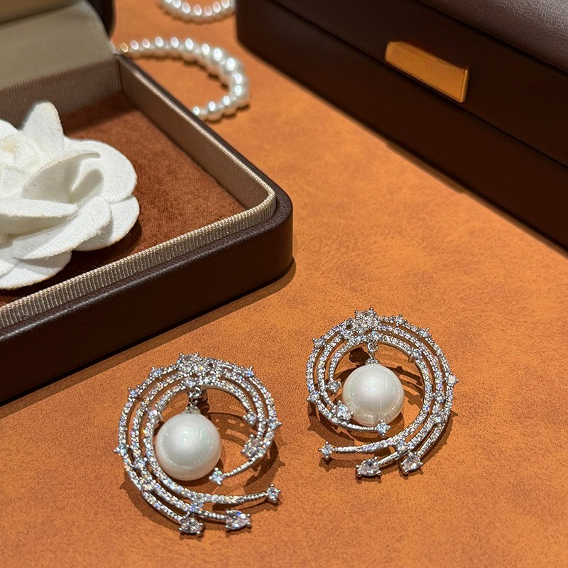 Bông Tai Zircon Ngọc Trai Tua Rua Phong Cách Mới