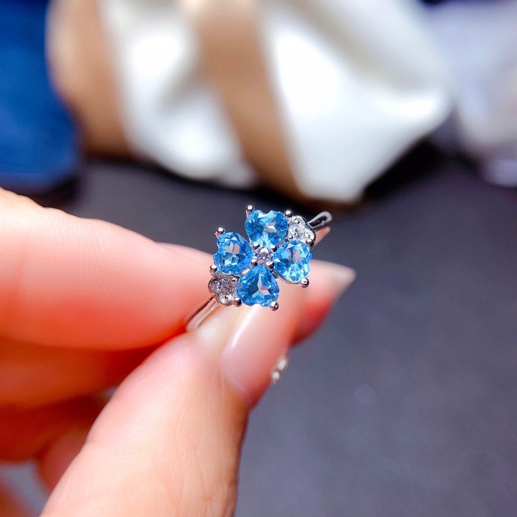 Nhẫn cỏ ba lá bốn lá màu xanh topaz, thiết kế Thụy Sĩ, dễ điều chỉnh cho nữ