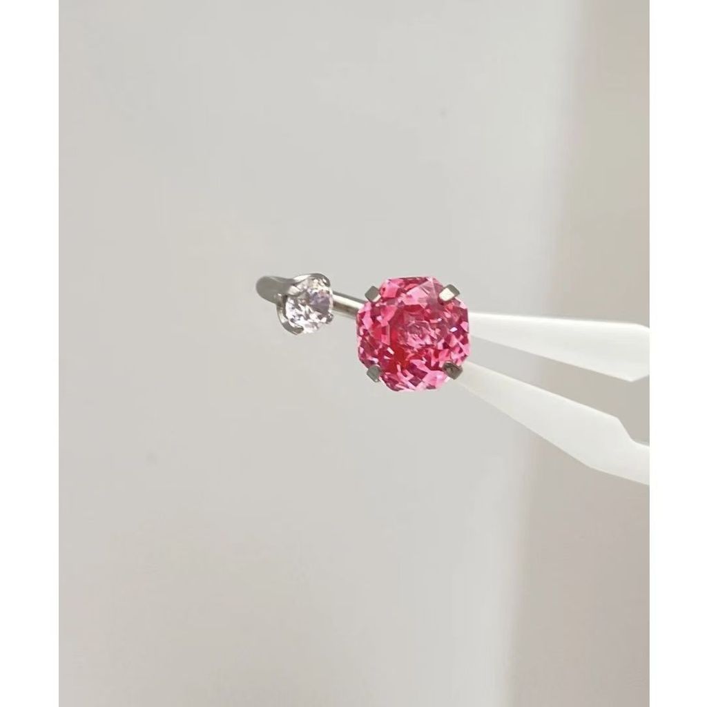 Bông tai móng ngựa hồng zircon nhấp nhánh phong cách mới nhất ZW5B