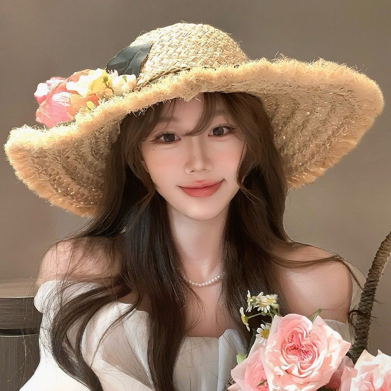 Mũ đi biển vành lớn bện hoa