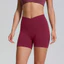 Quần short thể thao Quần 3 / 4 liền mạch lưng chéo xếp li thân thiện với da tập thể dục Pilates