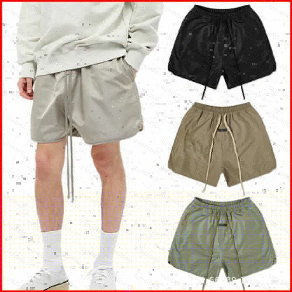 Quần Short Fear Of God Fog Essentials - Kiểu Dáng Rộng, Phù Hợp Cho Cả Nam Và Nữ