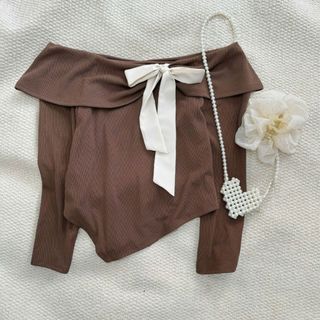 Áo Kiểu Trễ Vai Bigsize Nữ Cổ Phối Nơ Tay Dài Sang Chảnh Vải Thun Co Giãn Mặc Tết A342