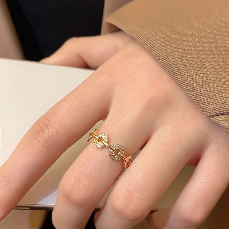 Nhẫn điều chỉnh được làm từ đồng mạ bạc, style thanh lịch dành cho nữ