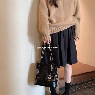 Túi Chio Hobo Rút Eo Trám Tag C Size 28